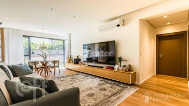 apartment em Rua Ewaldo Campos, Três Figueiras - Porto Alegre - RS