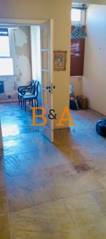 apartment em Rua Xavier da Silveira, Copacabana - Rio de Janeiro - RJ