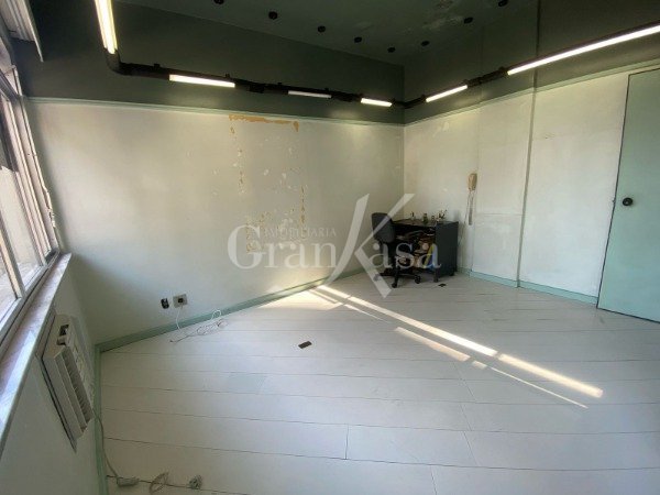 WhatsApp Image 2025-04-02 at 10.58