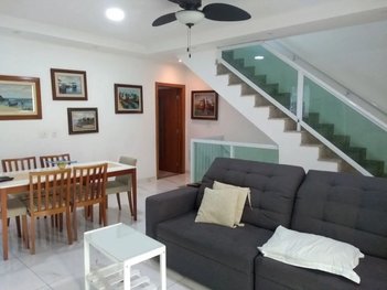 house em Rua Enguaguaçu, Ponta da Praia - Santos - SP