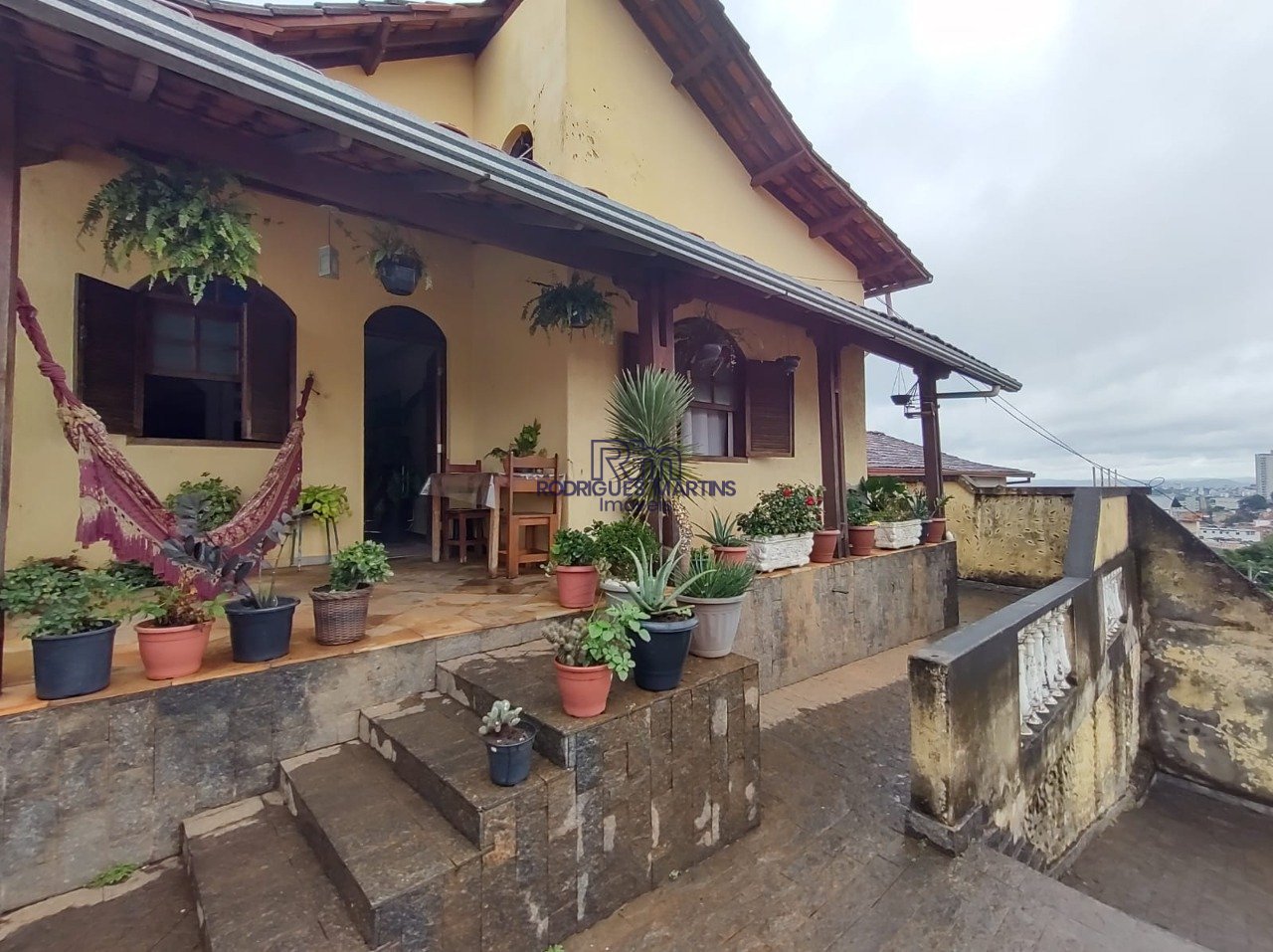 Casa com 3 quartos — Alto Caiçaras, Belo Horizonte