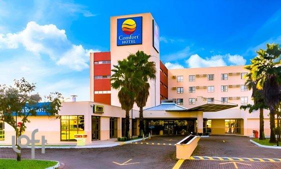 AV MIGUEL SÁBIO DE MELLO - facade01.jpg