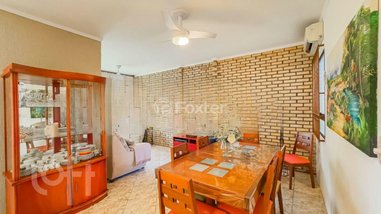 house em Rua Doutor Galdino Nunes Vieira, Jardim Itu - Porto Alegre - RS