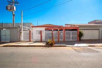 commercial_building em Rua José Escodro, Vila Vitória II - Indaiatuba - SP