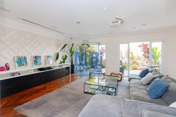 house em Avenida Professor Rubens Gomes de Souza, Jardim Cordeiro - São Paulo - SP