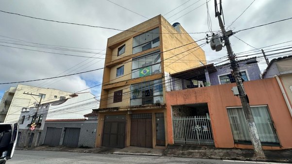 Cômodo Condomínio