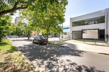 business em Jeronimo de Ornelas, Santana - Porto Alegre - RS