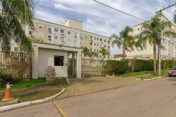 apartment em Rua Deputado Hugo Mardini, Passo das Pedras - Porto Alegre - RS
