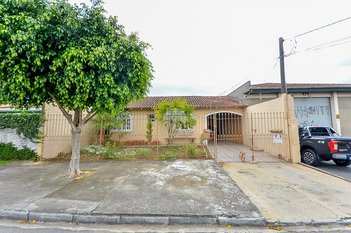 house em Rua José Alcides de Lima, Novo Mundo - Curitiba - PR