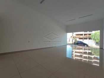 business em Rua Luiz Paiva, Vila Assis - Jaú - SP