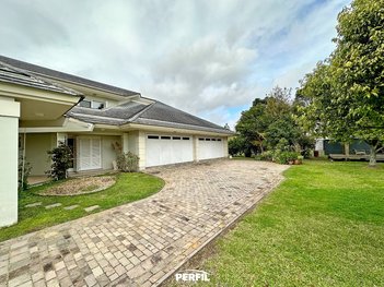 house em Rua Itallo Antônio Corsetti, Nossa Senhora da Saúde - Caxias do Sul - RS