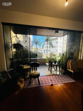 apartment em Rua Coronel João Cursino, Eugênio de Mello - São José dos Campos - SP