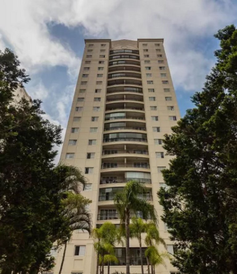 Condomínio Edificio Maison Cluny Rua Álvares de Azevedo, 190, Campo Grande Condomínio Edificio Maison Cluny Rua Álvares de Azevedo, 190, Campo Grande