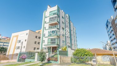 apartment em Rua Professor Guido Straube, Vila Izabel - Curitiba - PR