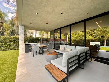 house em Rua dos Carapanás, Jurerê Internacional - Florianópolis - SC