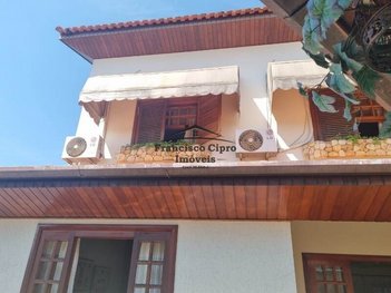house em Rua Fada Sayeg Sebe, Portal das Colinas - Guaratinguetá - SP