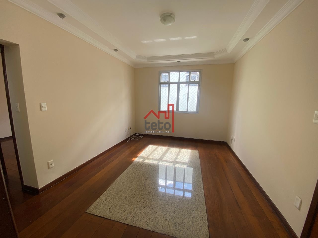 Apartamento com 3 quartos — Santa Mônica, Belo Horizonte