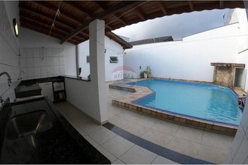 house em Rua Agnello Marchi, Vila Oliveira - Mogi das Cruzes - SP