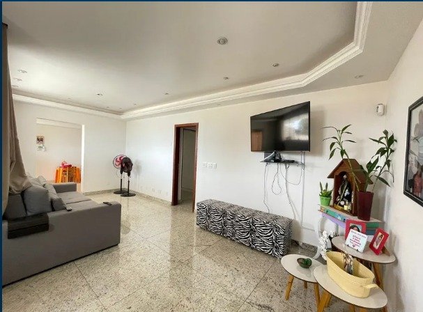 Casa com 3 quartos — Indaiá, Belo Horizonte