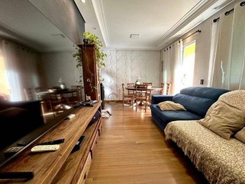 Apartamento em Avenida dos Marins, Glebas Califórnia - Piracicaba - undefined