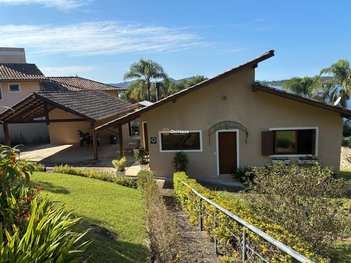 house em Rua Laurindo Januário da Silveira, Lagoa da Conceição - Florianópolis - SC