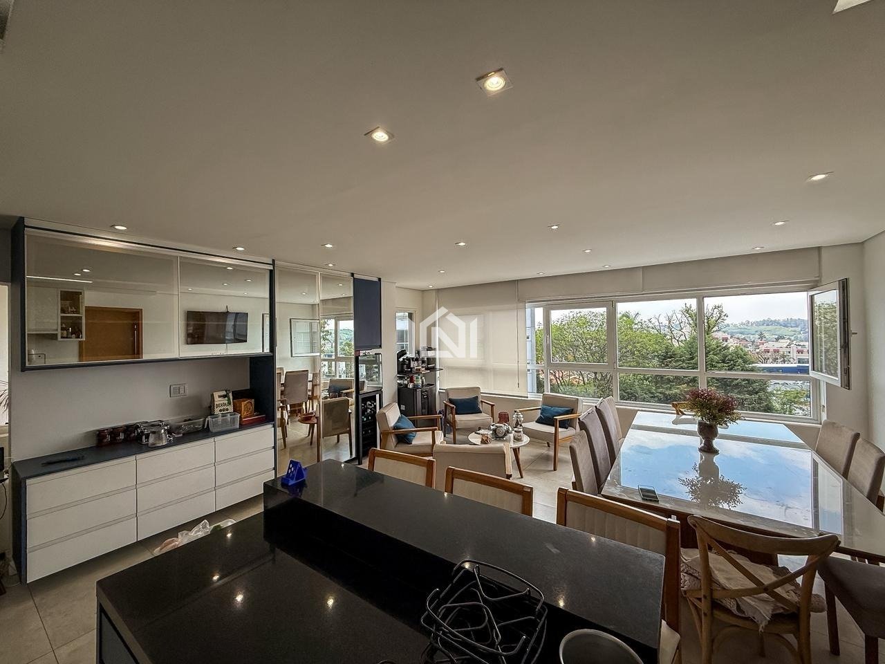 cobertura a venda no condominio costa do marfim - salas de estar e jantar