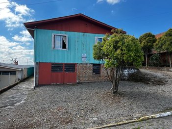 house em Rua Orlindo Pedro Faé, Santa Catarina - Farroupilha - RS