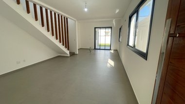 house em Maurício Rosar, Pântano do Sul - Florianópolis - SC