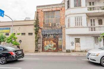 commercial_property em Rua Ramiro Barcelos, Rio Branco - Porto Alegre - RS