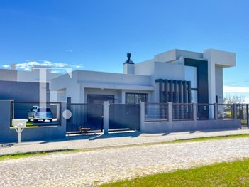 house em Avenida Ana Paula, Rainha do Mar - Xangri-Lá - RS