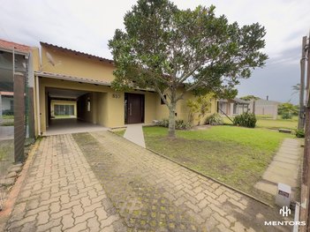house em Rua Ibirapuitã, Centro - Xangri-Lá - RS