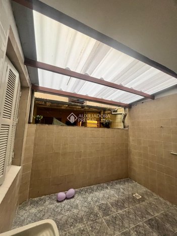 apartment em Rua Açores, Passo da Areia - Porto Alegre - RS