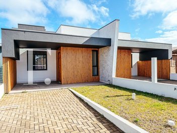 house em Rua Luís Comunelli, Rainha do Mar - Xangri-Lá - RS