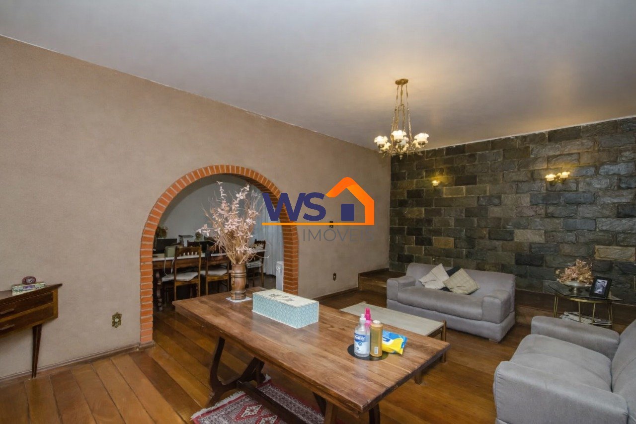 Casa com 4 quartos — Gutierrez, Belo Horizonte