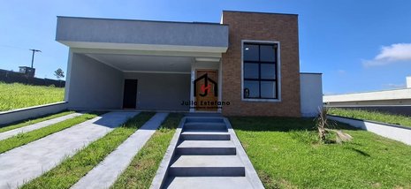 house em Rua Professor Lucas Nogueira Garcez, Sapé I - Caçapava - SP