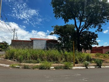 commercial_property em Rua Luís de Oliveira Lima, Parque Paulista - Bauru - SP