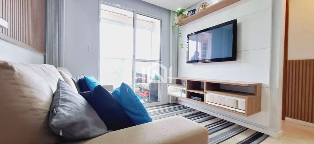 apartamento a venda no condominio residencial da granja - sala de tv e jantar