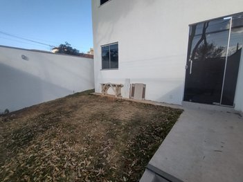 house em Rua Lírios-do-campo, Etelvina Carneiro - Belo Horizonte - MG