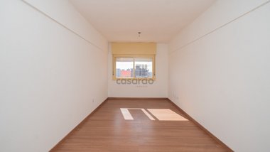 apartment em Praça Piratinino de Almeida, Centro - Pelotas - RS