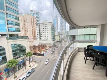 apartment em Avenida Nereu Ramos, Meia Praia - Itapema - SC
