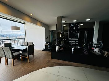 apartment em Rua Werner Goldberg, Jardim Tupanci - Barueri - SP