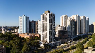 apartment em Avenida Presidente Affonso Camargo, Cristo Rei - Curitiba - PR