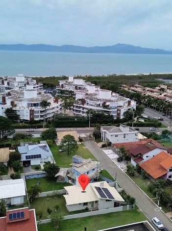 house em Avenida Luiz Boiteux Piazza, Cachoeira do Bom Jesus - Florianópolis - SC