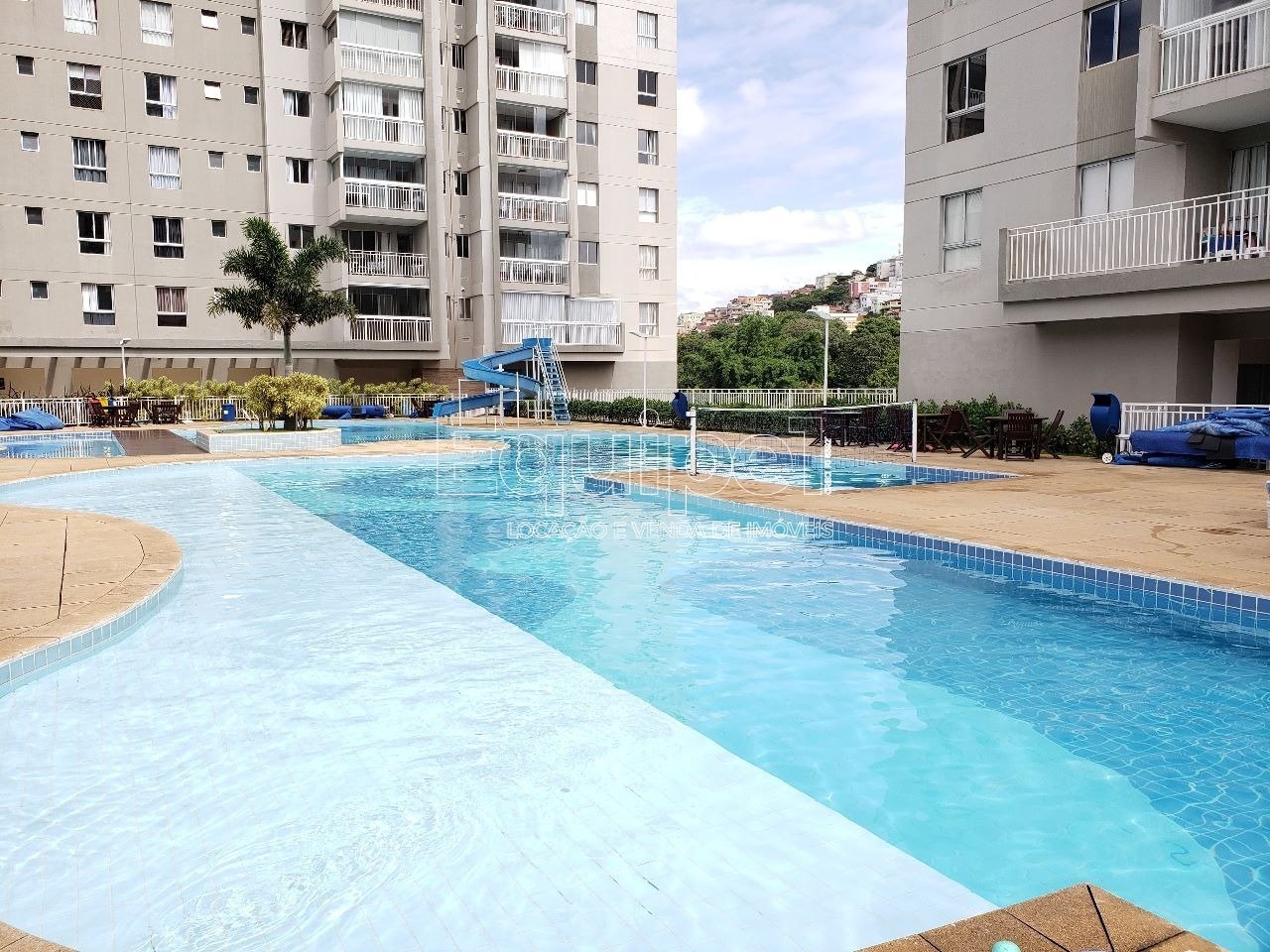 Apartamento com 3 quartos — Havaí, Belo Horizonte