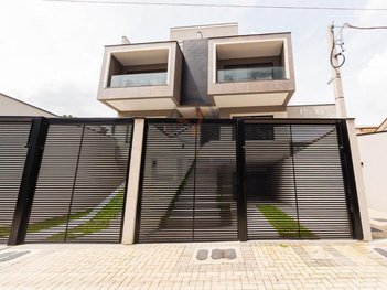 house em Rua Paulo Martins, Mercês - Curitiba - PR