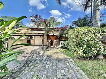 house em Rua Apiacás, Aldeia da Fazendinha - Carapicuíba - SP