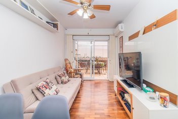 apartment em Rua Felipe Camarão, Rio Branco - Porto Alegre - RS