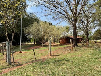 agricultural em Rua Ovídio Bradamante Toledo, Tubalina - Uberlândia - MG