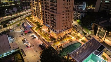 apartment em Avenida Duquesa de Goiás, Real Parque - São Paulo - SP