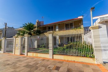 house em Rua Vinícius de Moraes, Marechal Rondon - Canoas - RS